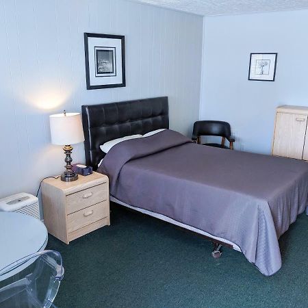 Skyline Motel フレデリクトン エクステリア 写真