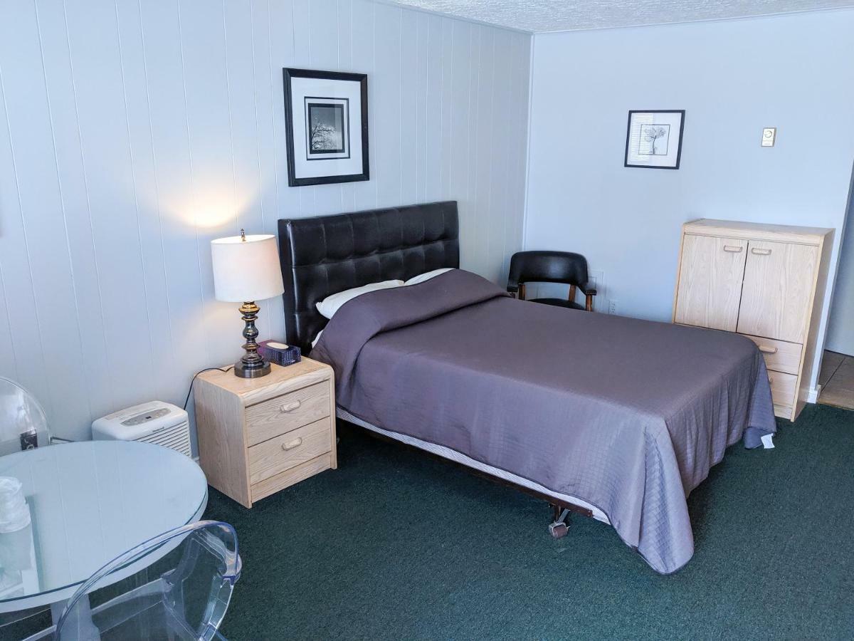 Skyline Motel フレデリクトン エクステリア 写真